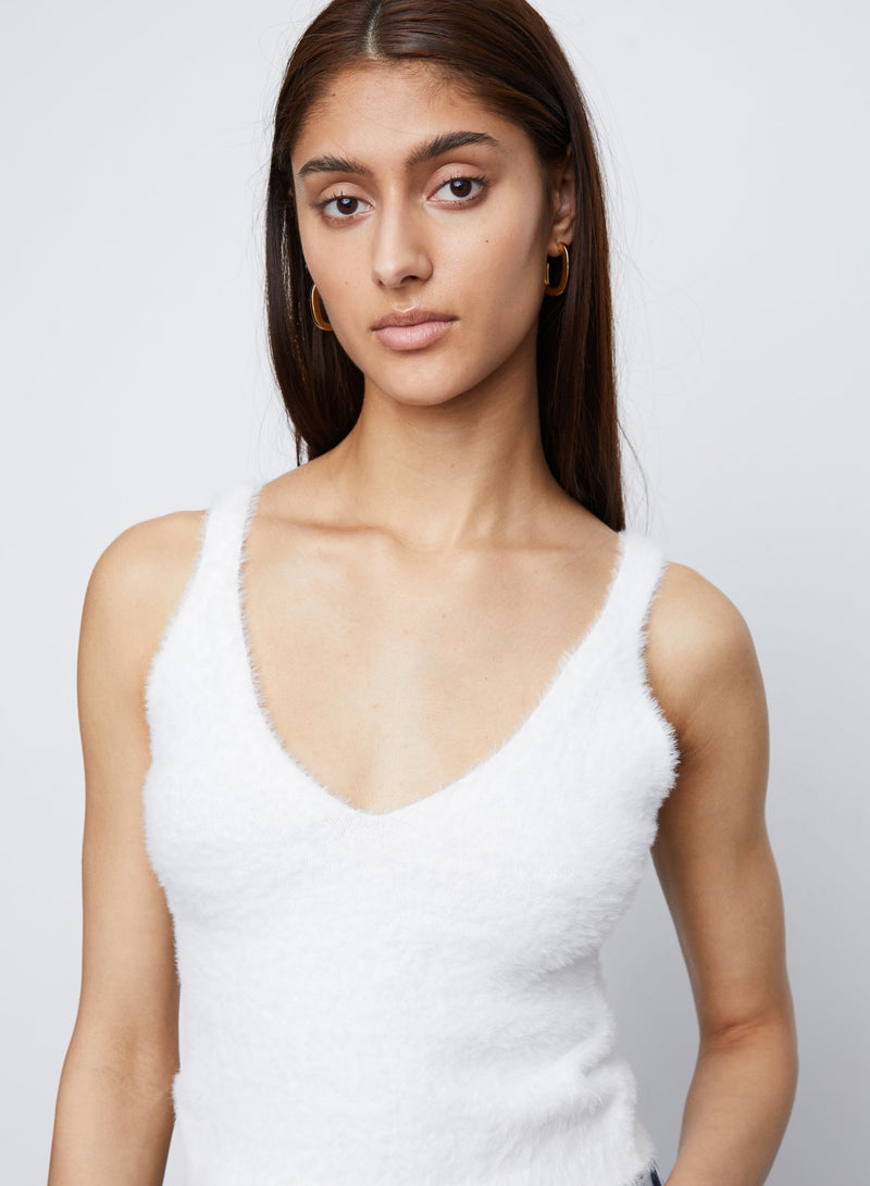 Nelly Cropped V Neck Sweater Tank in Crème -  Bailey/44.